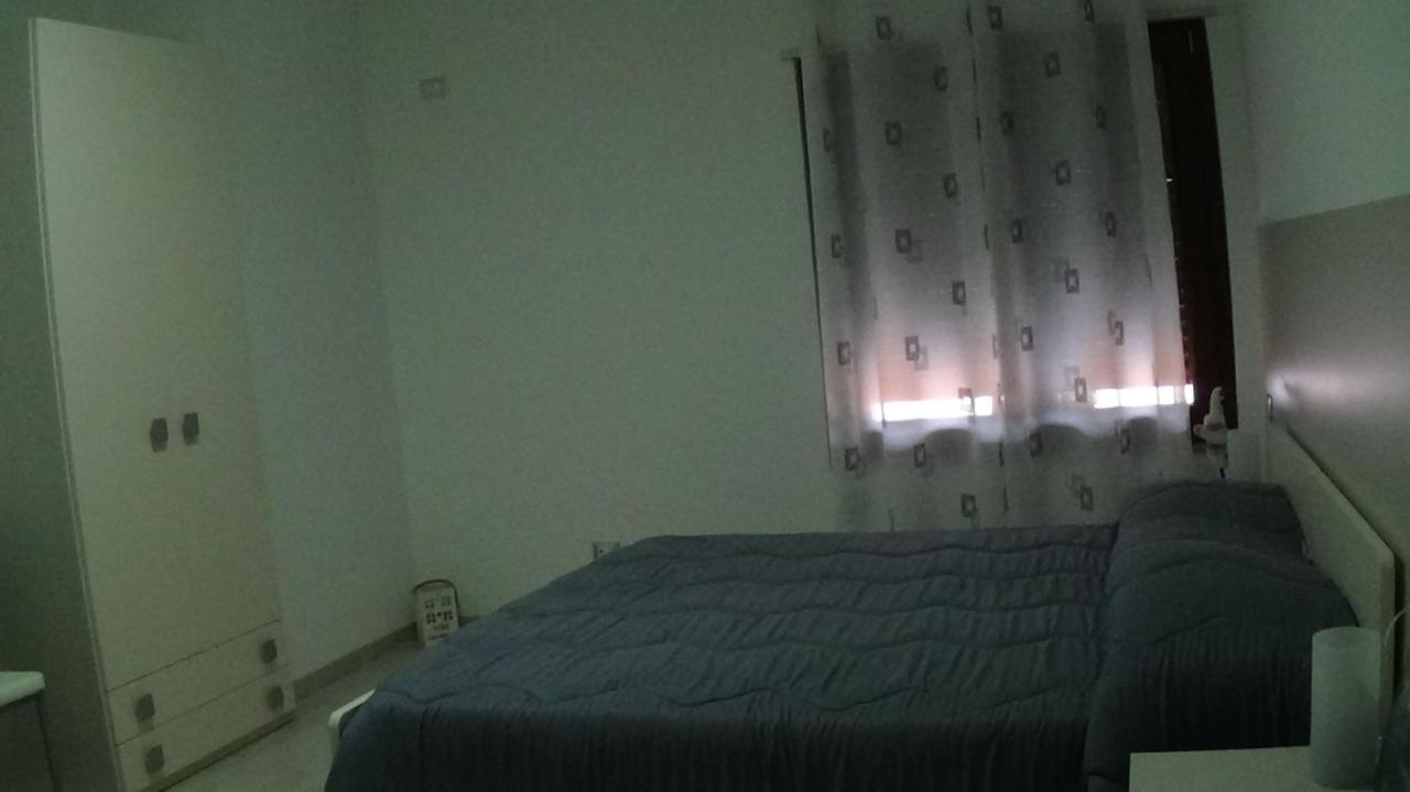Quattro Stagioni Hotel Падула Екстериор снимка